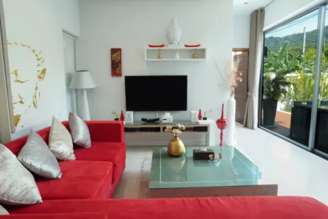 Villa in Phuket, Thailand 2 bedrooms № 105511 - photo 2