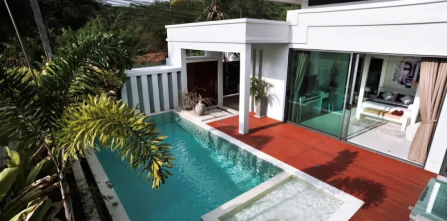 Villa in Phuket, Thailand 2 bedrooms № 105511