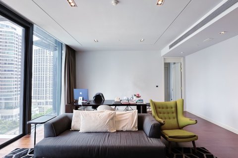 Кондоминиум с 2 спальнями в Ваттхане, Бангкок, Таиланд № 126341 - фото 4