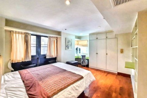 Duplex in Bangkok, Thailand 4 bedrooms № 119635 - photo 10