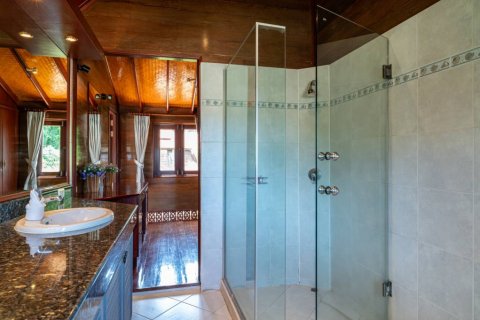 Villa on Ko Samui, Thailand 4 bedrooms № 119633 - photo 8
