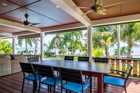 Villa on Ko Samui, Thailand 4 bedrooms № 119633 - photo 9