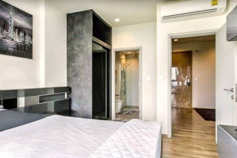 Condo in Chatuchak, Bangkok, Thailand, 1 bedroom  № 119634 - photo 7