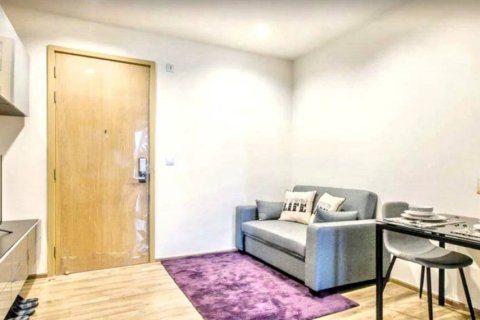 Condo in Chatuchak, Bangkok, Thailand, 1 bedroom  № 119634 - photo 1