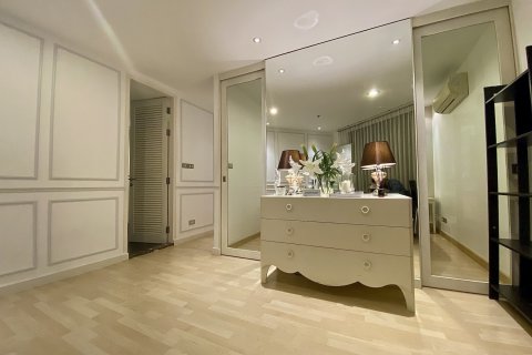 Кондоминиум с 1 спальней в Бангкоке, Таиланд № 143260 - фото 1