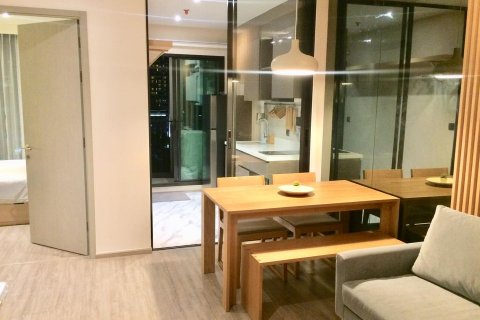 Condo in Bangkok, Thailand, 1 bedroom  № 143370 - photo 4