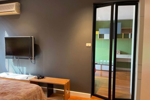 Кондоминиум с 1 спальней в Бангкоке, Таиланд № 143262 - фото 6