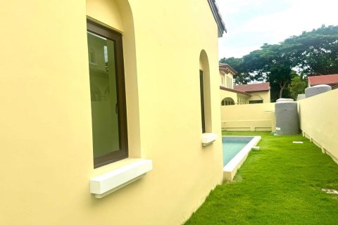 House in Chon Buri, Thailand 3 bedrooms № 144463 - photo 4