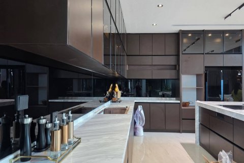 House in Pattaya, Thailand 5 bedrooms № 144461 - photo 12