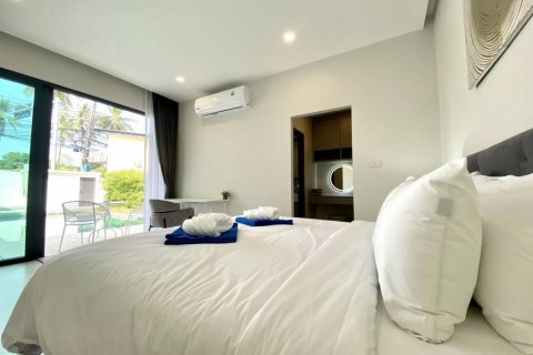 Villa in Rawai, Thailand 4 bedrooms № 125813 - photo 6