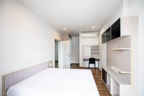 Кондоминиум с 1 спальней в Бангкоке, Таиланд № 125808 - фото 6