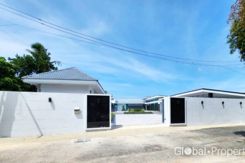 Дом в Паттайе, Таиланд с 5 спальнями  № 132302 - фото 21