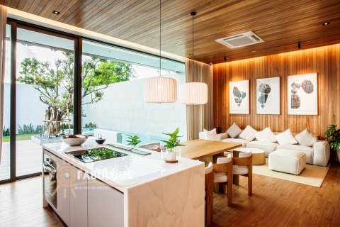 Villa in Phuket, Thailand 3 bedrooms № 81625 - photo 14