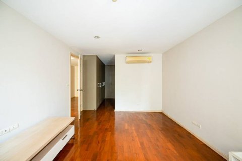 Кондоминиум с 3 спальнями в Клонг Тоэй, Бангкок, Таиланд № 125998 - фото 9