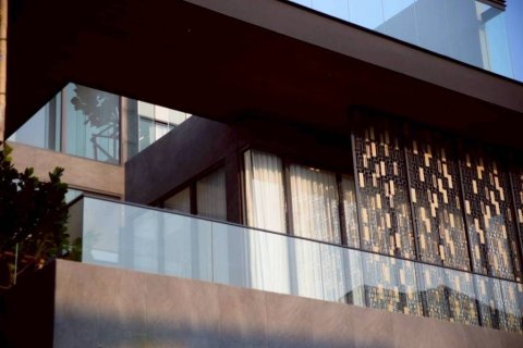 Вилла в Бангкоке, Таиланд с 5 спальнями  № 125994 - фото 4