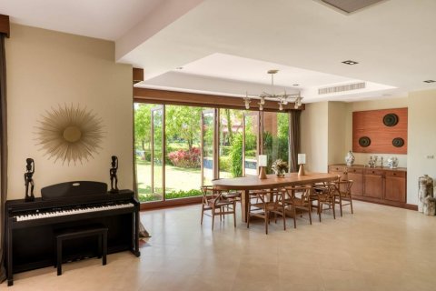 Villa à Bang Tao, Thaïlande 4 chambres № 125999 - photo 10