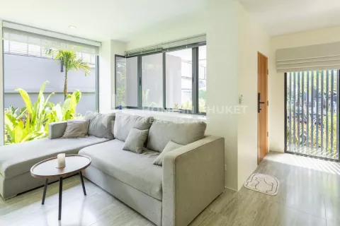 House in Phuket, Thailand 2 bedrooms № 131456 - photo 2