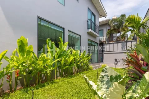 House in Phuket, Thailand 2 bedrooms № 131456 - photo 17