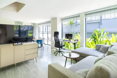 House in Phuket, Thailand 2 bedrooms № 131456 - photo 1