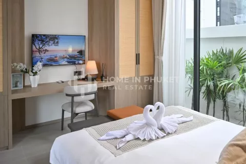 House in Kata, Thailand 4 bedrooms № 131460 - photo 12