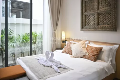 House in Kata, Thailand 4 bedrooms № 131460 - photo 11