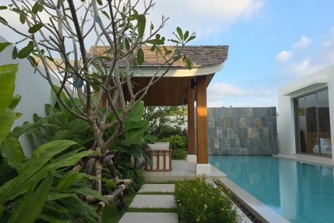 Villa in Bang Tao, Thailand 4 bedrooms № 70945 - photo 8