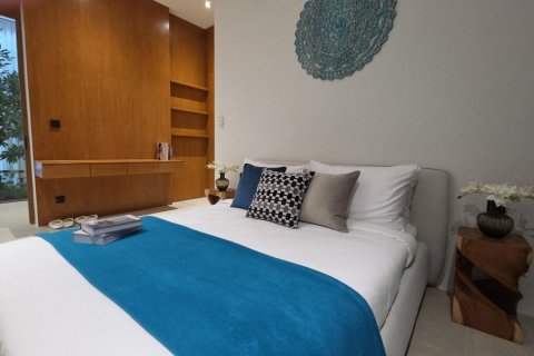 Villa in Bang Tao, Thailand 4 bedrooms № 70945 - photo 9