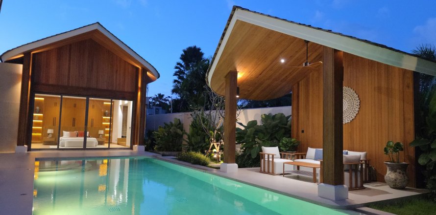 Villa in Bang Tao, Thailand 4 bedrooms № 70945