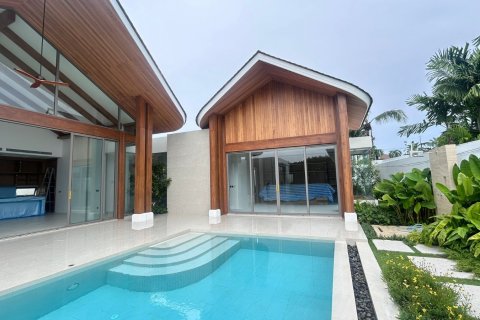 Villa in Bang Tao, Thailand 4 bedrooms № 70945 - photo 4