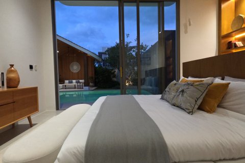 Villa in Bang Tao, Thailand 4 bedrooms № 70945 - photo 11