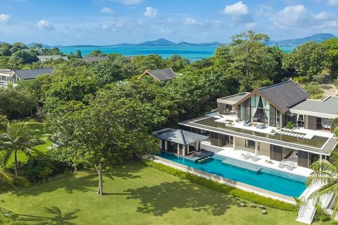 Дом в Паклоке, Таиланд с 5 спальнями  № 125605 - фото 1