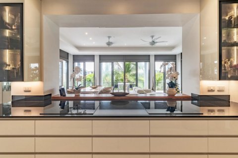 Кондоминиум с 3 спальнями в Банг Тао, Таиланд № 125608 - фото 12