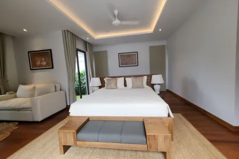 House in Bang Tao, Thailand 4 bedrooms № 125606 - photo 17