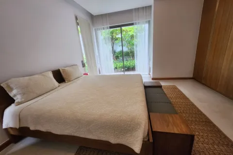 House in Bang Tao, Thailand 4 bedrooms № 125606 - photo 28