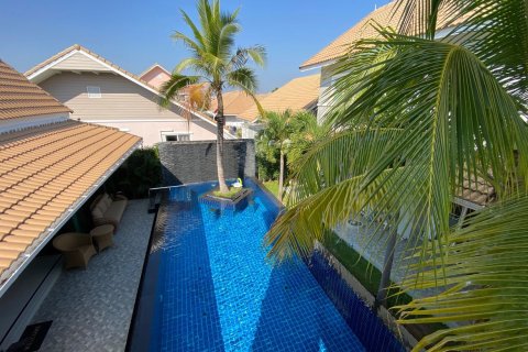 Villa in Chiang Mai, Thailand 4 bedrooms № 126170 - photo 25