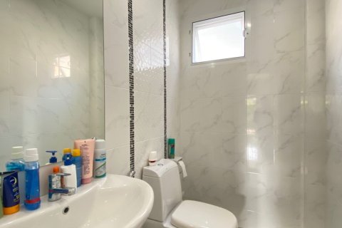 Villa in Chiang Mai, Thailand 4 bedrooms № 126170 - photo 10