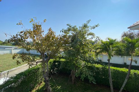 Villa in Chiang Mai, Thailand 4 bedrooms № 126170 - photo 18