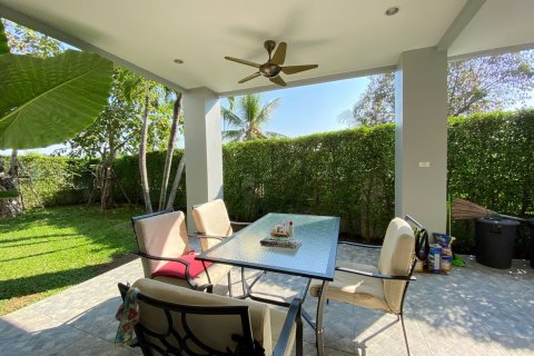 Villa in Chiang Mai, Thailand 4 bedrooms № 126170 - photo 8