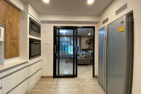 House in Chiang Mai, Thailand 3 bedrooms № 126172 - photo 12