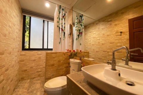 House in Chiang Mai, Thailand 5 bedrooms № 126169 - photo 8