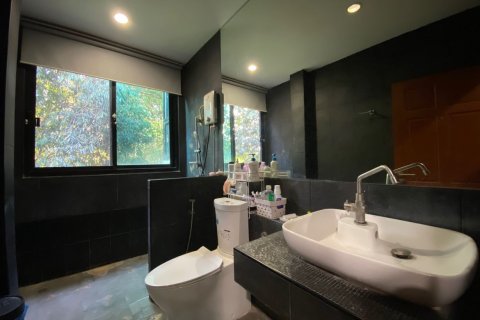 House in Chiang Mai, Thailand 5 bedrooms № 126169 - photo 15