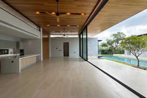 Villa in Phuket, Thailand 4 bedrooms № 121039 - photo 6