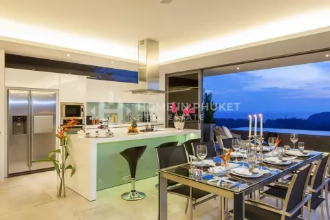 Condo in Phuket, Thailand, 2 bedrooms  № 131140 - photo 8