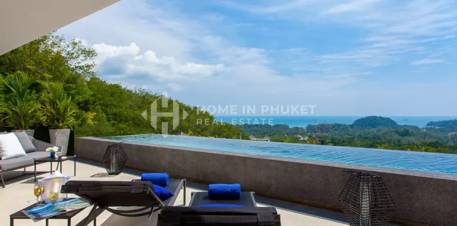 Condo in Phuket, Thailand, 2 bedrooms  № 131140