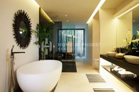 Condo in Phuket, Thailand, 2 bedrooms  № 131140 - photo 20