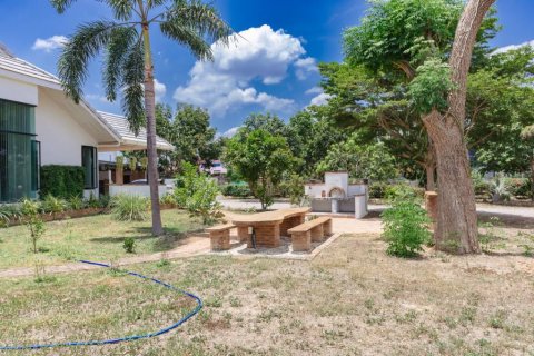 Дом в Хуа Хине, Таиланд с 3 спальнями  № 125937 - фото 5