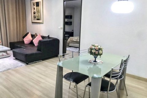 Кондоминиум с 2 спальнями в Бангкоке, Таиланд № 133041 - фото 2