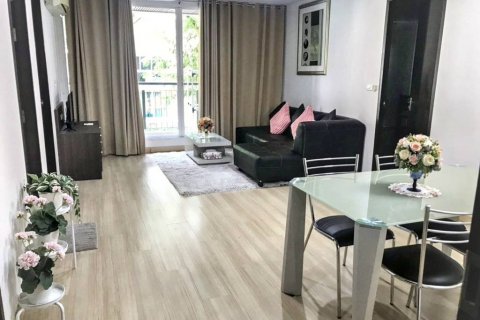 Кондоминиум с 2 спальнями в Бангкоке, Таиланд № 133041 - фото 1