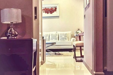 Condo in Bangkok, Thailand, 1 bedroom № 133040 - photo 2