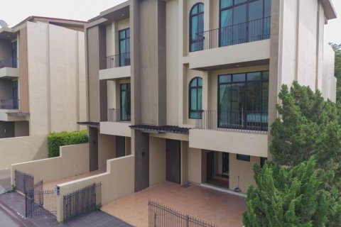 Townhouse in Hua Hin, Thailand 3 bedrooms № 133035 - photo 3